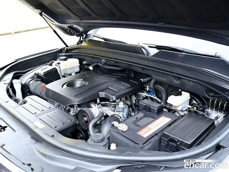 KG Mobility Rexton