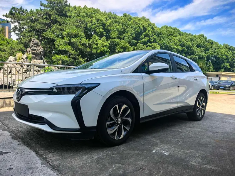 Buick Velite 6