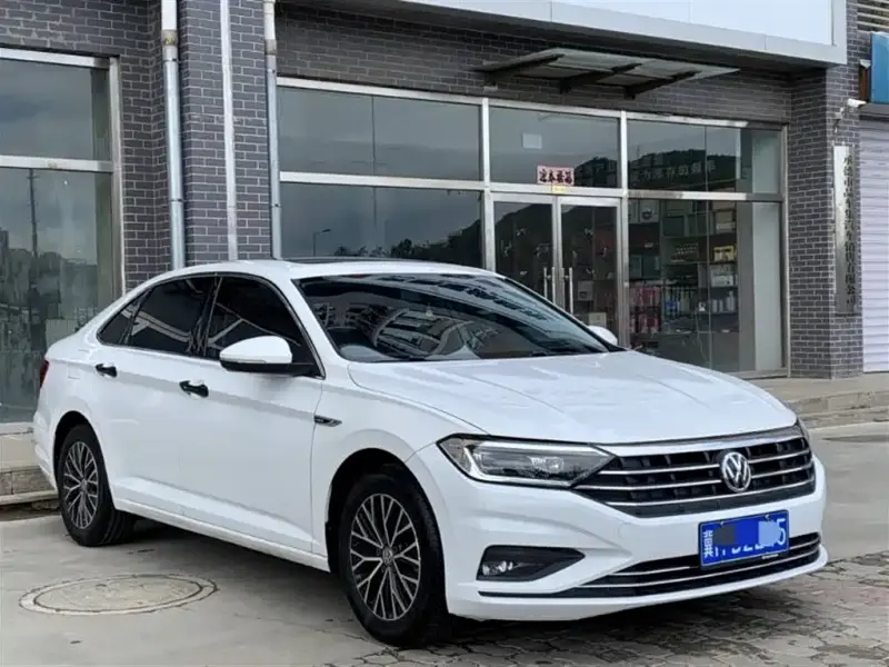 Volkswagen Sagitar