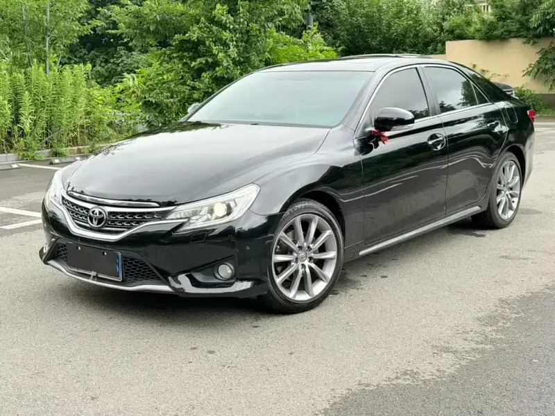 Toyota Reiz