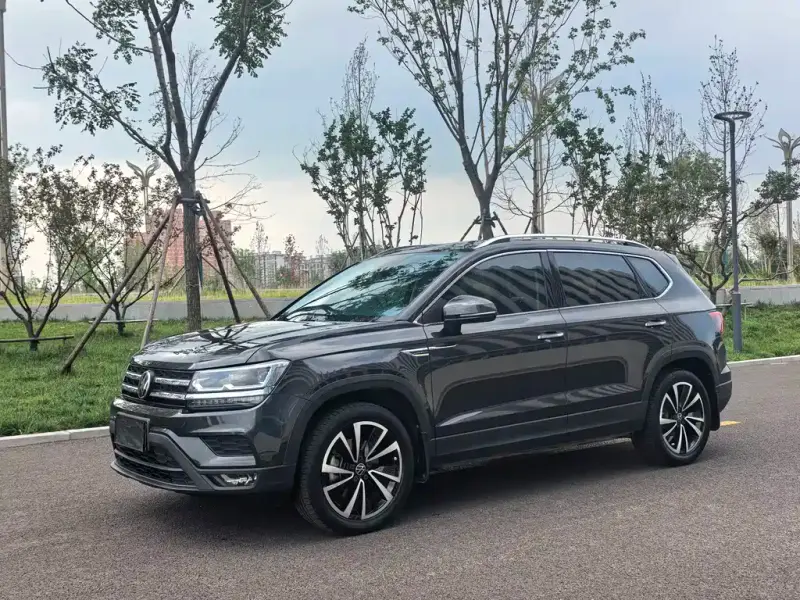 Volkswagen Tharu
