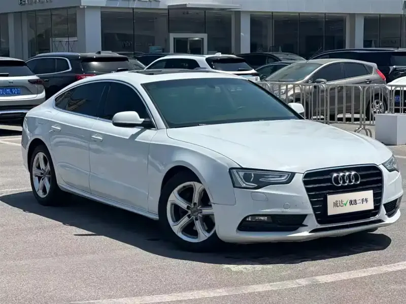 Audi A5 (Import)