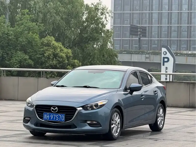 Mazda 3 Axela