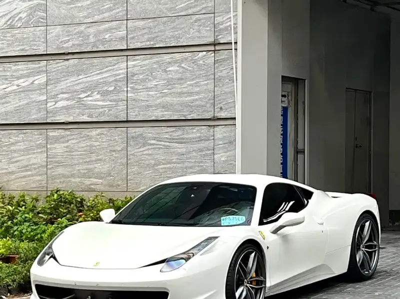 Ferrari 458