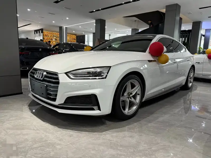 Audi A5 (Import)