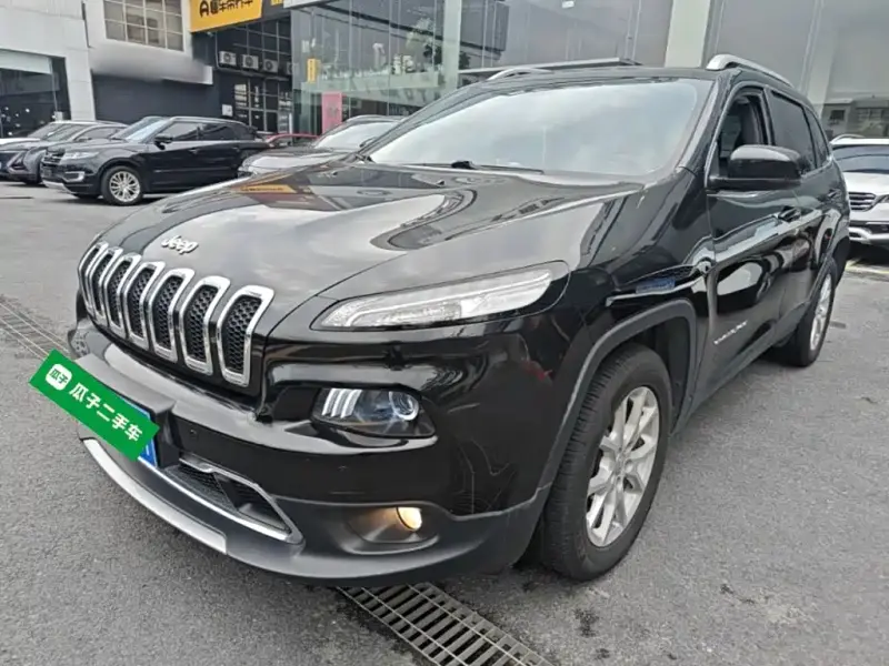 Jeep Cherokee