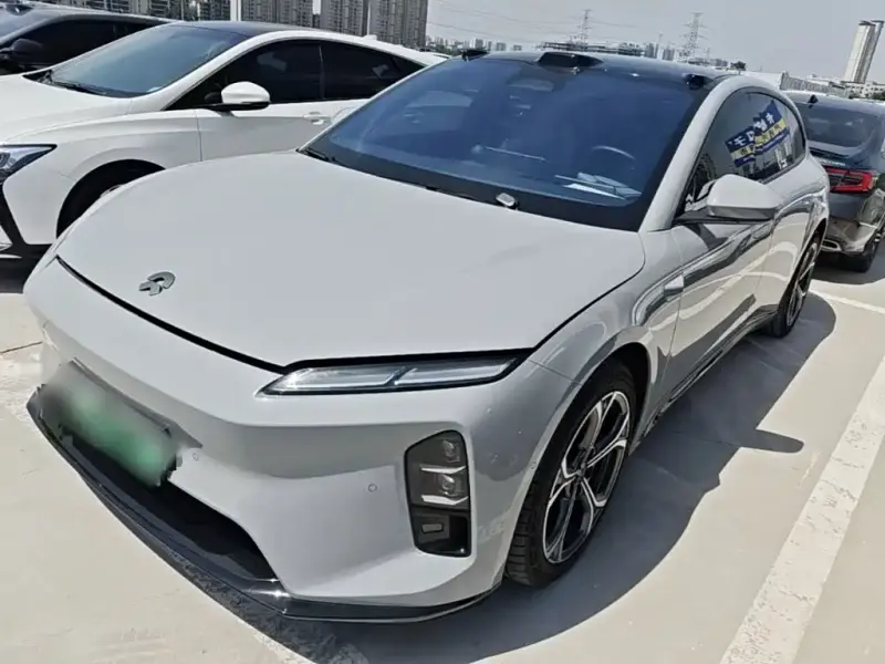 NIO ET5T