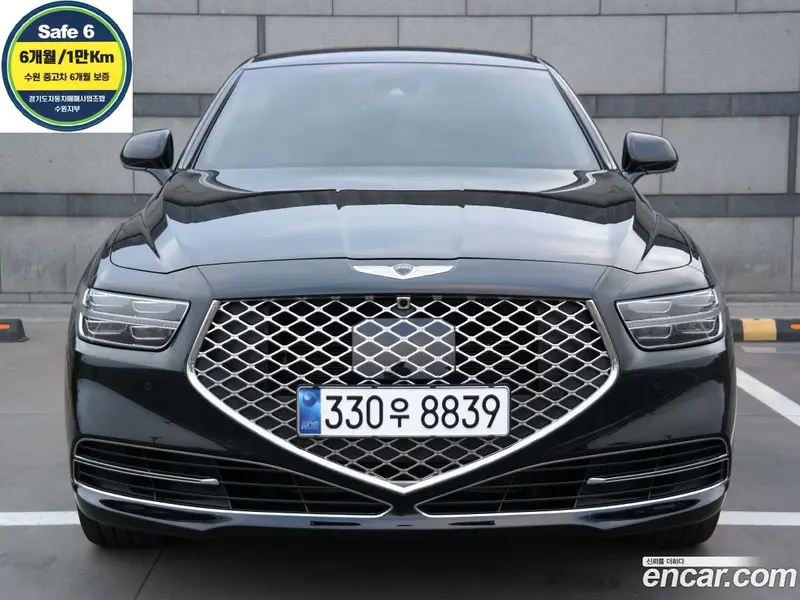 Genesis G90