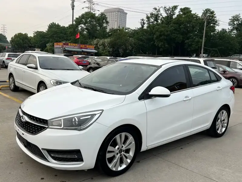 Chery Arrizo 5