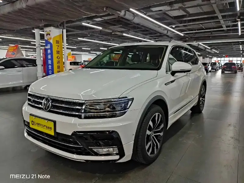 Volkswagen Tiguan L