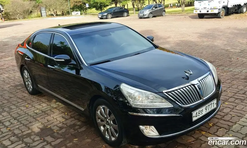 Hyundai Equus