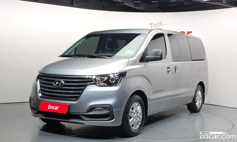 Hyundai H-1