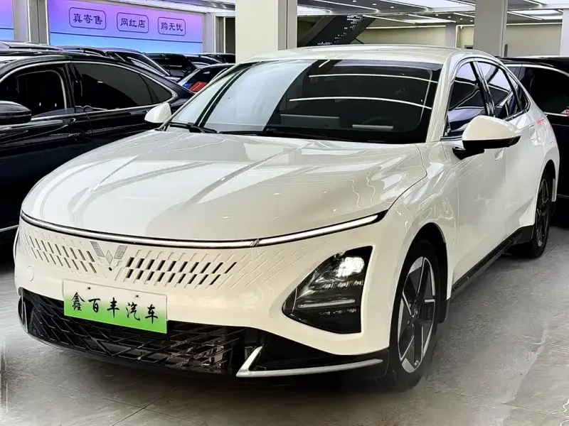 Wuling Starlight (Xingguang)