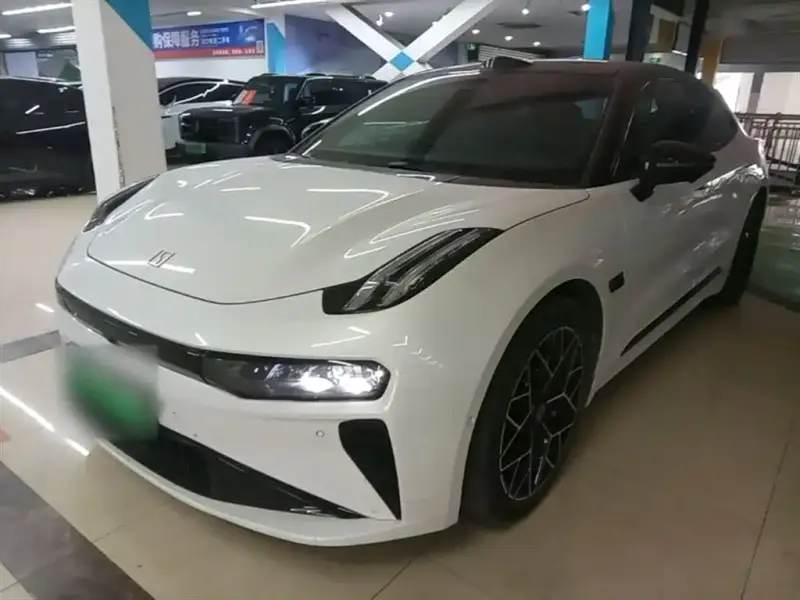 Zeekr 001
