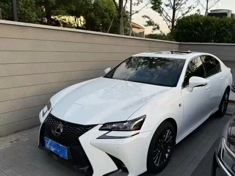 Lexus GS