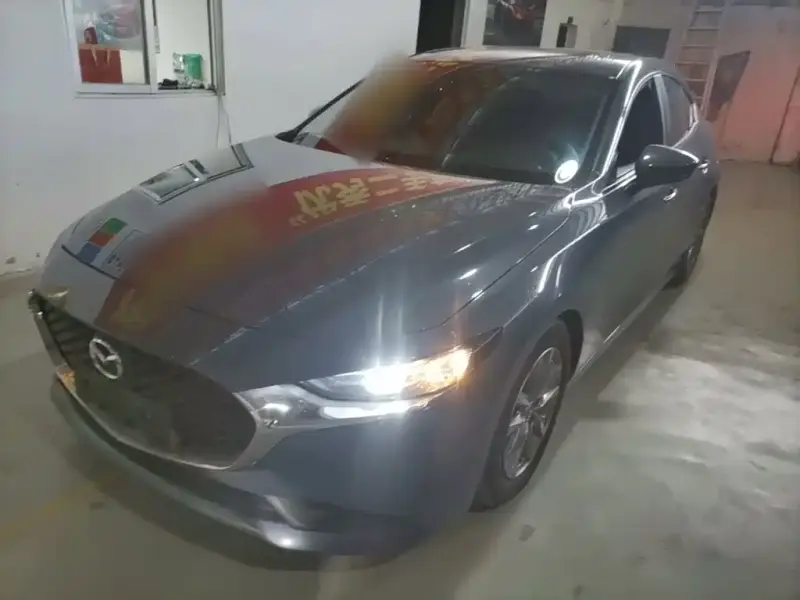 Mazda 3 Axela