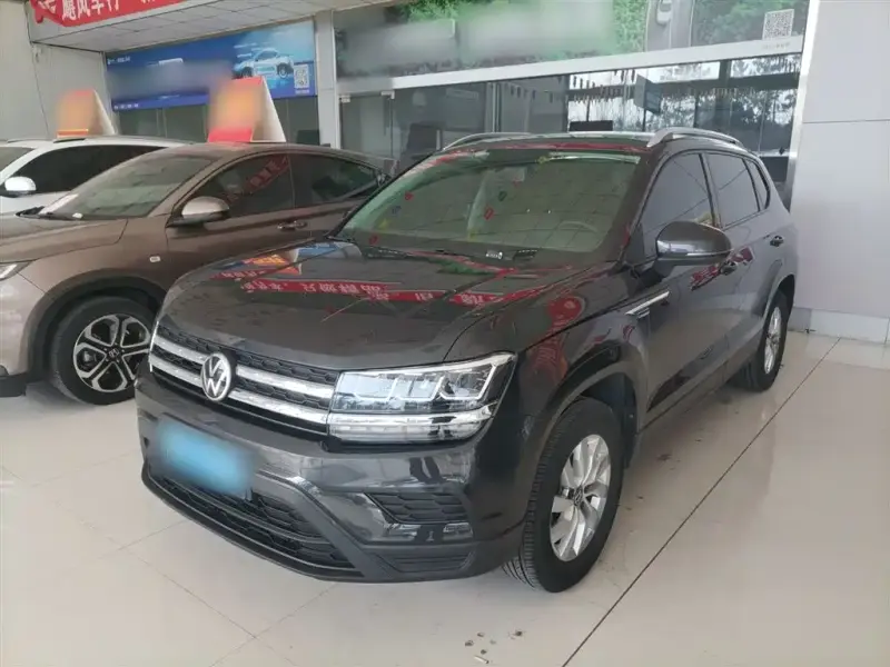 Volkswagen Tharu