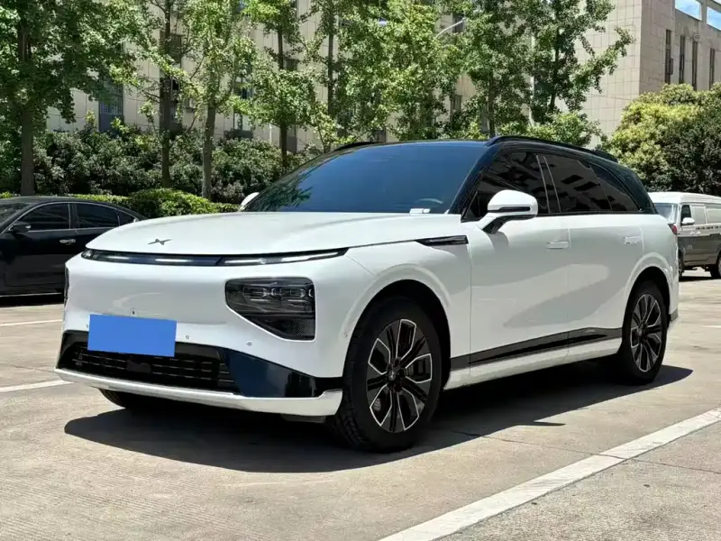 XPeng G9