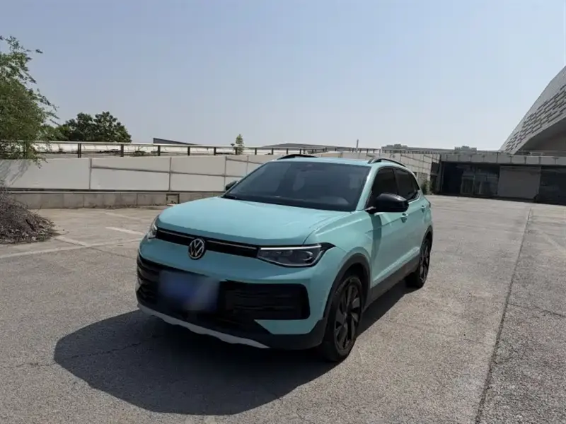 Volkswagen Tharu