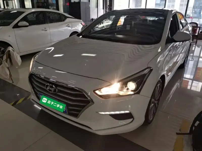 Hyundai Mistra