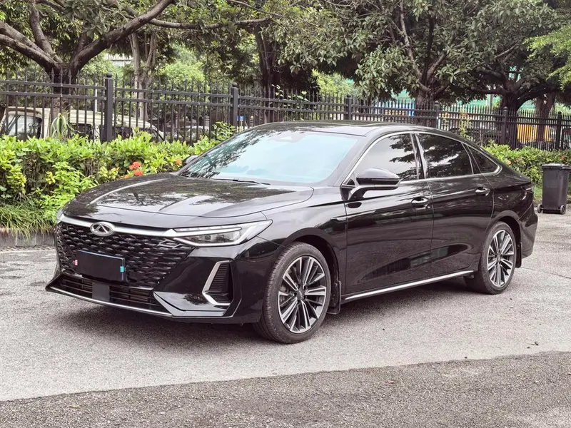 Chery Arrizo 8