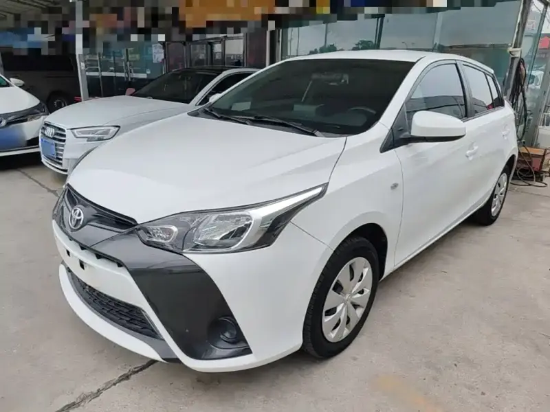 Toyota Yaris L