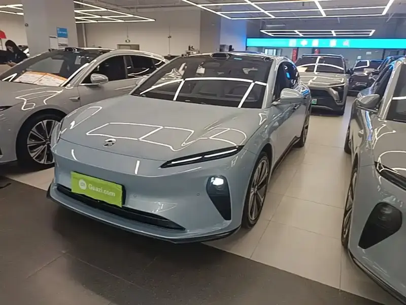 NIO ET5T