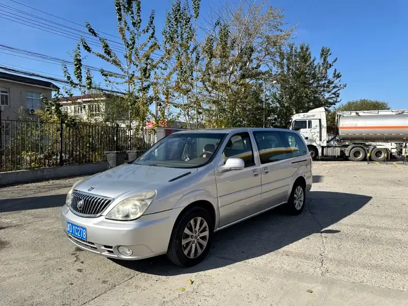Buick GL8