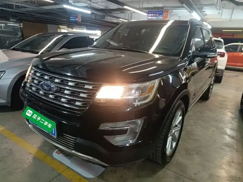 Ford Explorer (Import)