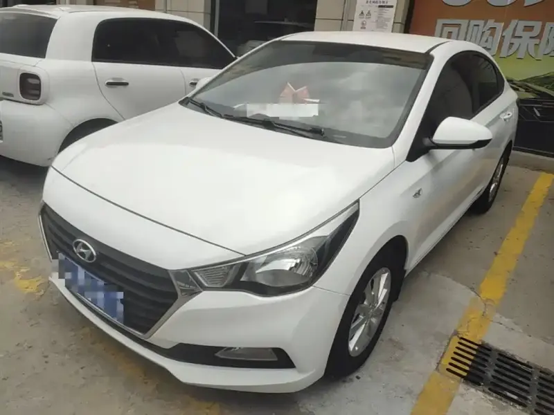 Hyundai Verna