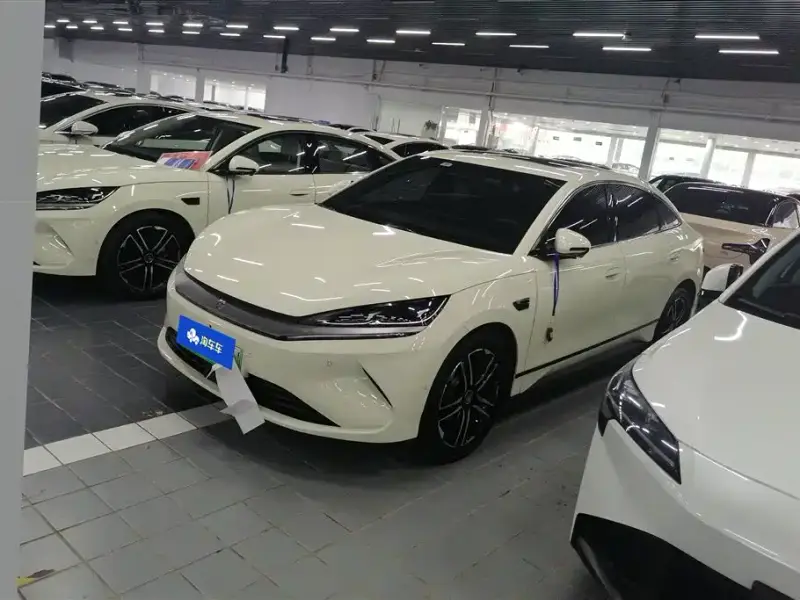 BYD Qin L