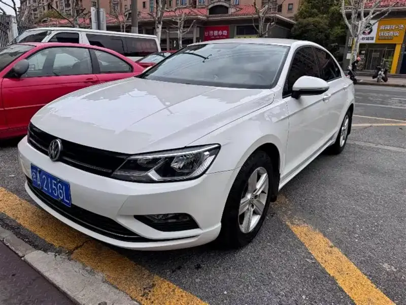 Volkswagen Lamando