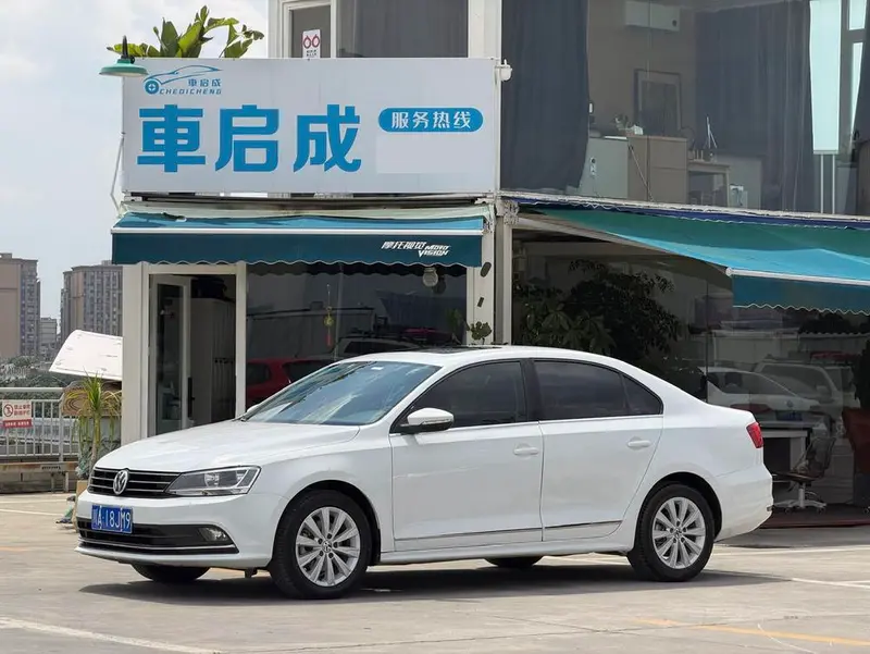 Volkswagen Sagitar