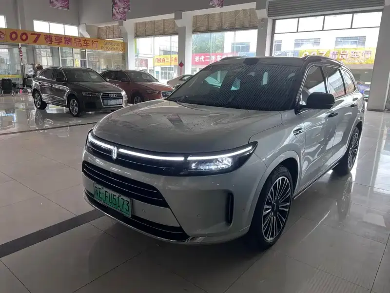 AITO M7