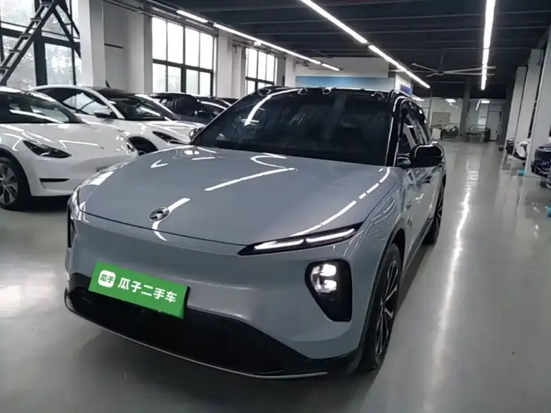 NIO ES6