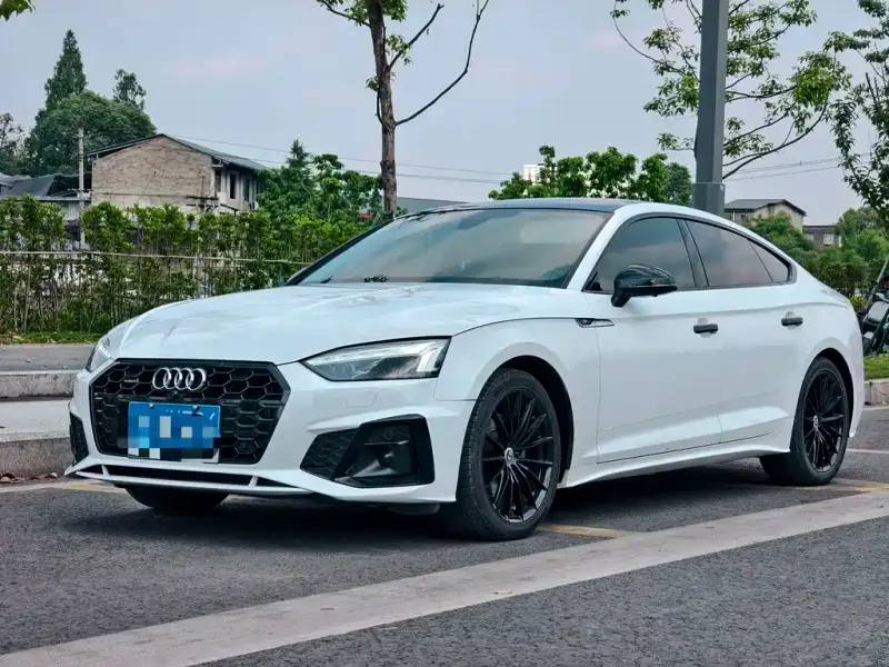 Audi A5 (Import)