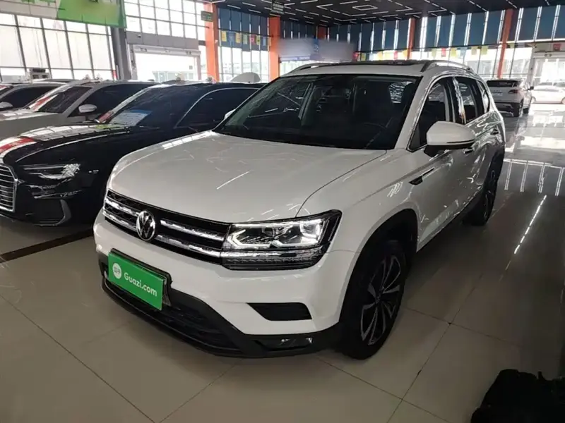 Volkswagen Tharu