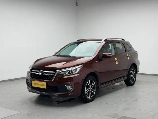 Venucia T70