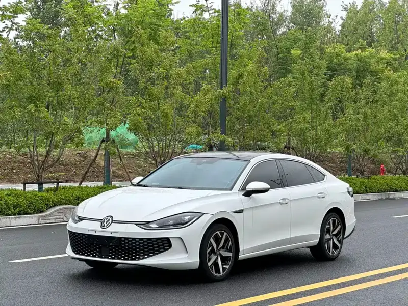 Volkswagen Lamando
