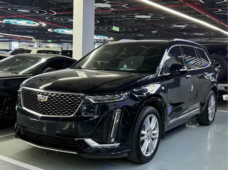 Cadillac XT6