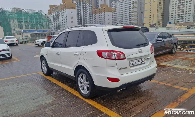 Hyundai Santa Fe (Santafe)