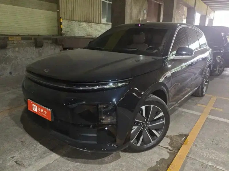 Li Auto L6