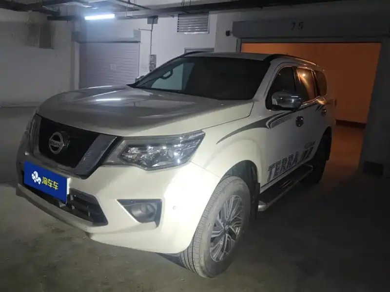 Nissan Terra