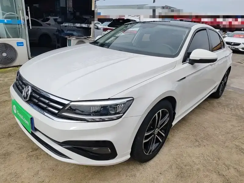 Volkswagen Lamando