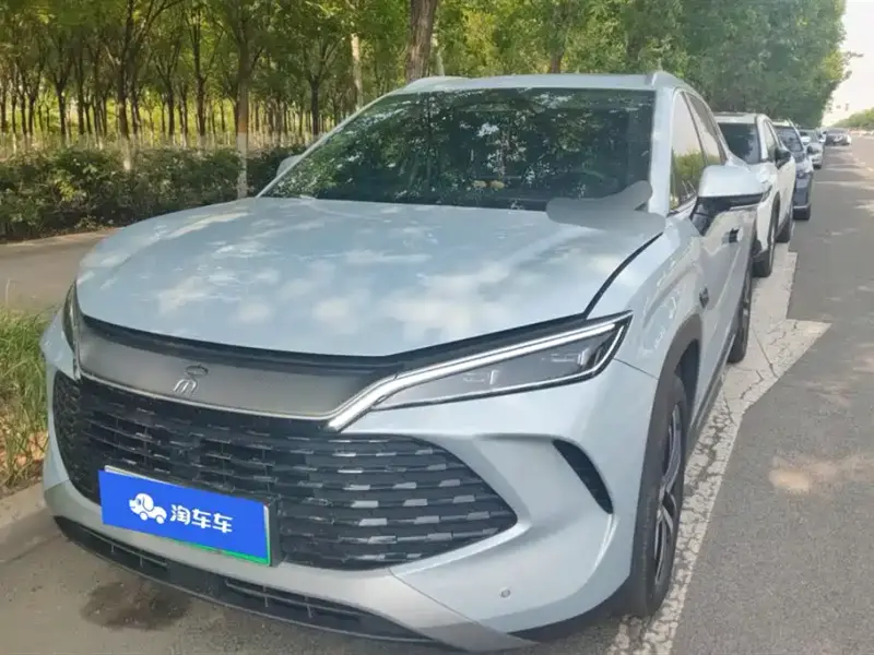 BYD L DM-i