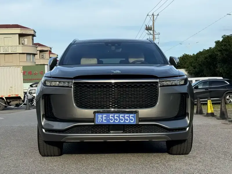 Li Auto ONE