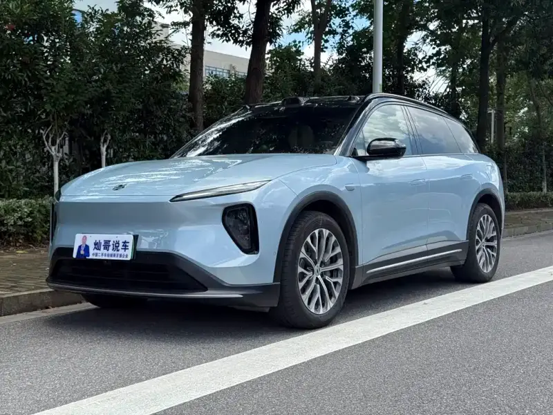 NIO ES6