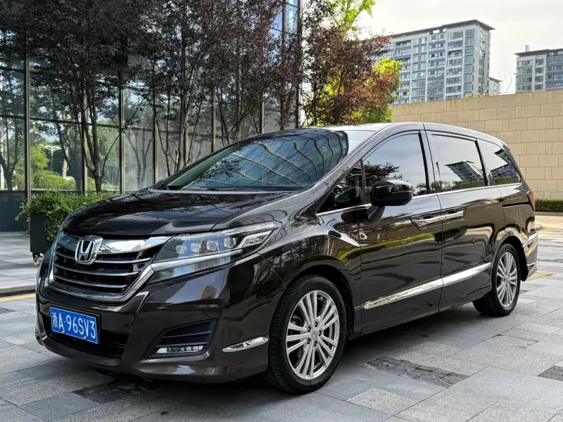 Honda Elysion