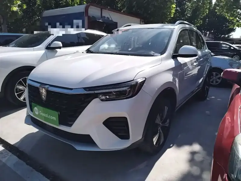Roewe MG HS (RX5)