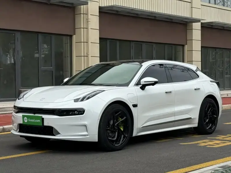Zeekr 001